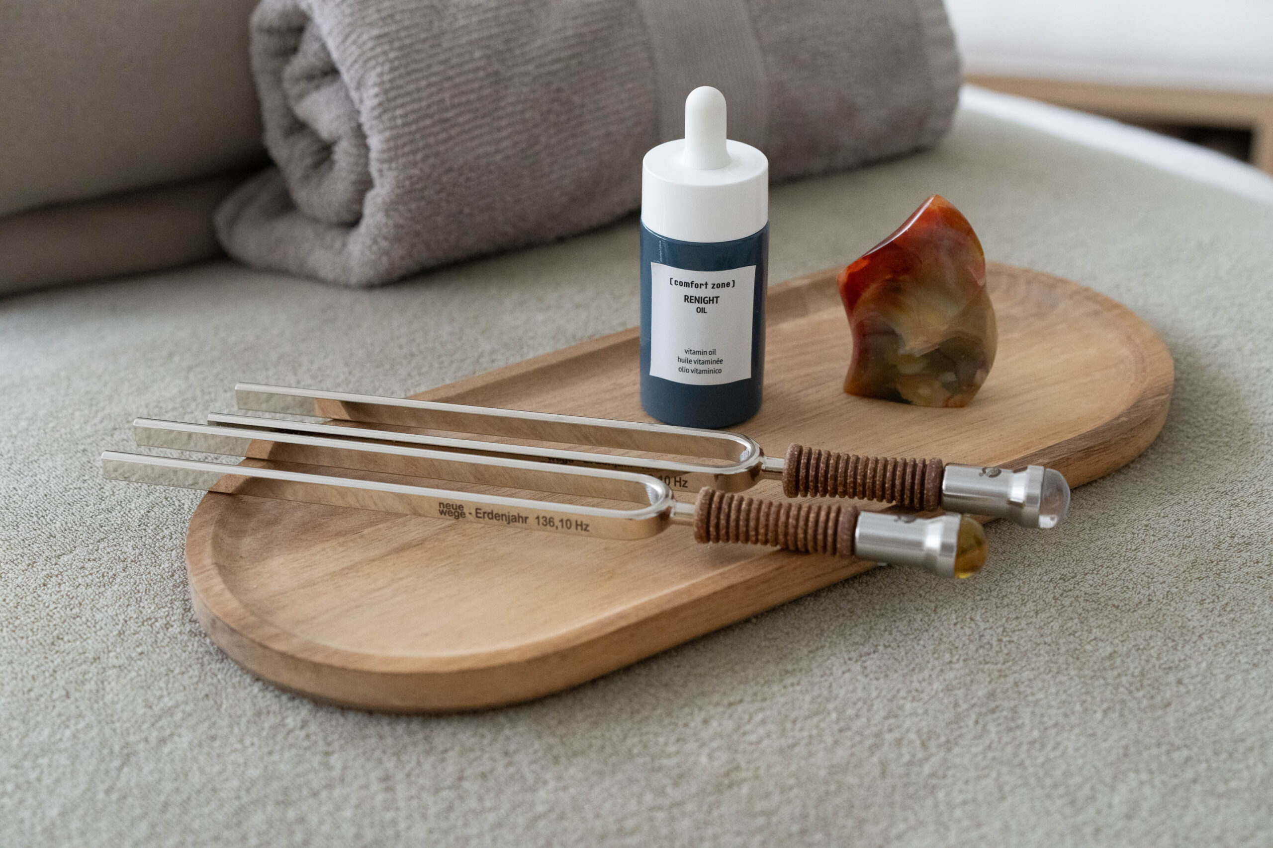 Stimmgabel Gesichtsmassage